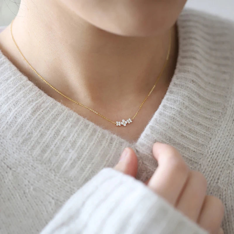 Brileon Fleuré Moissanite Clover Pendant Necklace - Brileon