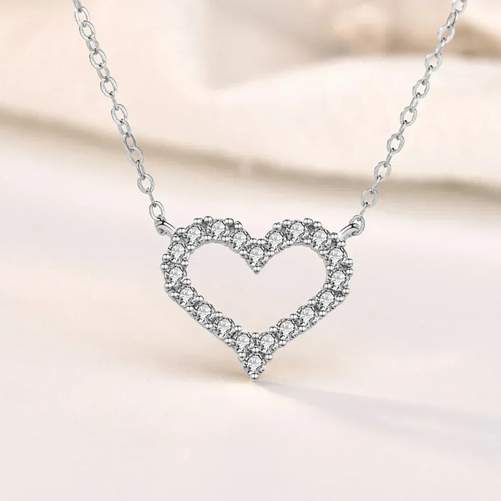 Brileon Eternal Heart Jewelry Set - Moissanite Or Zircon - Brileon