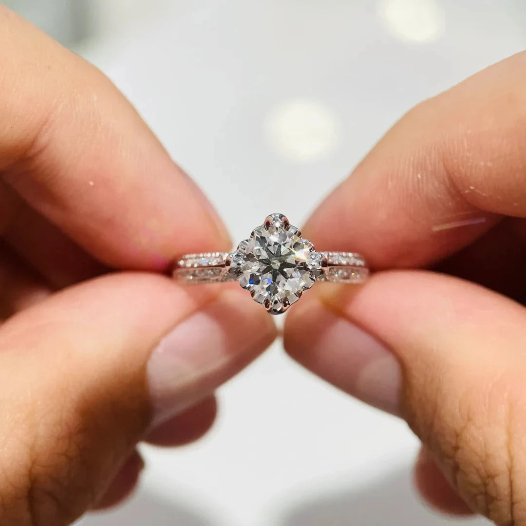 Brileon Élyra 1CT Moissanite Band - Brileon