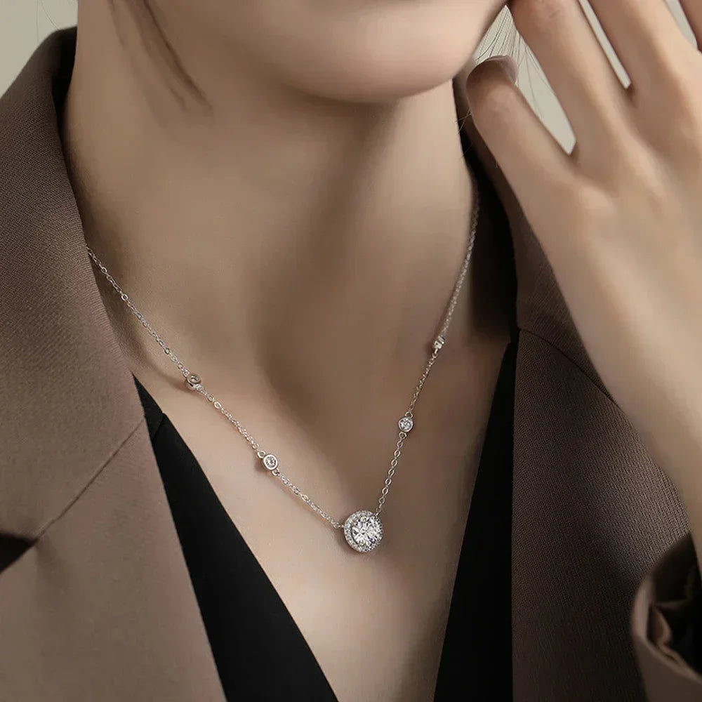 Brileon 1CT Moissanite Halo Necklace – Timeless Sparkle & Elegance ✨💎 - Brileon