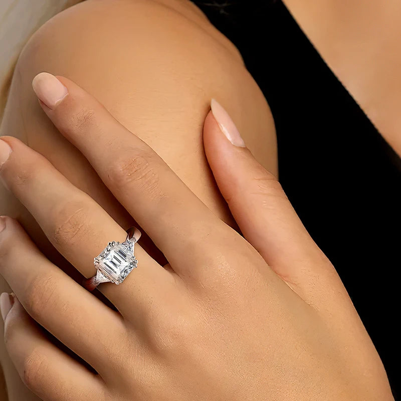 Brileon Elvéra 5CT Emerald Moissanite Ring - Brileon