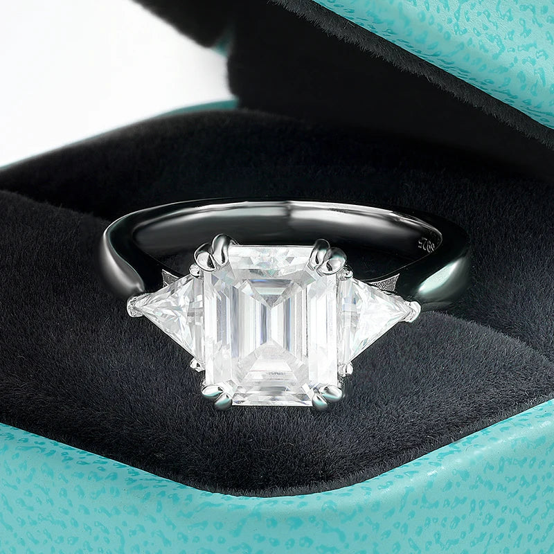 Brileon Elvéra 5CT Emerald Moissanite Ring - Brileon