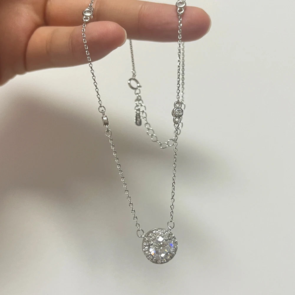 Brileon 1CT Moissanite Halo Necklace – Timeless Sparkle & Elegance ✨💎 - Brileon