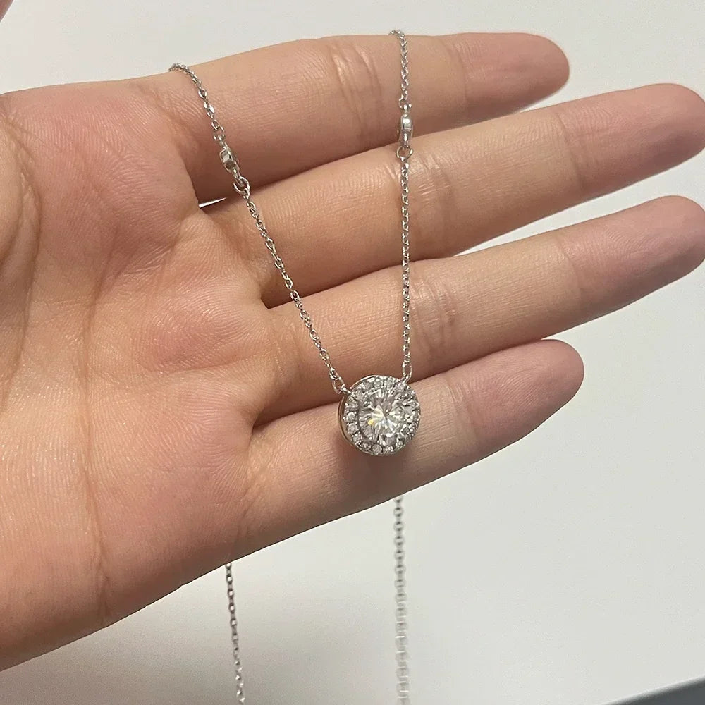 Brileon 1CT Moissanite Halo Necklace – Timeless Sparkle & Elegance ✨💎 - Brileon