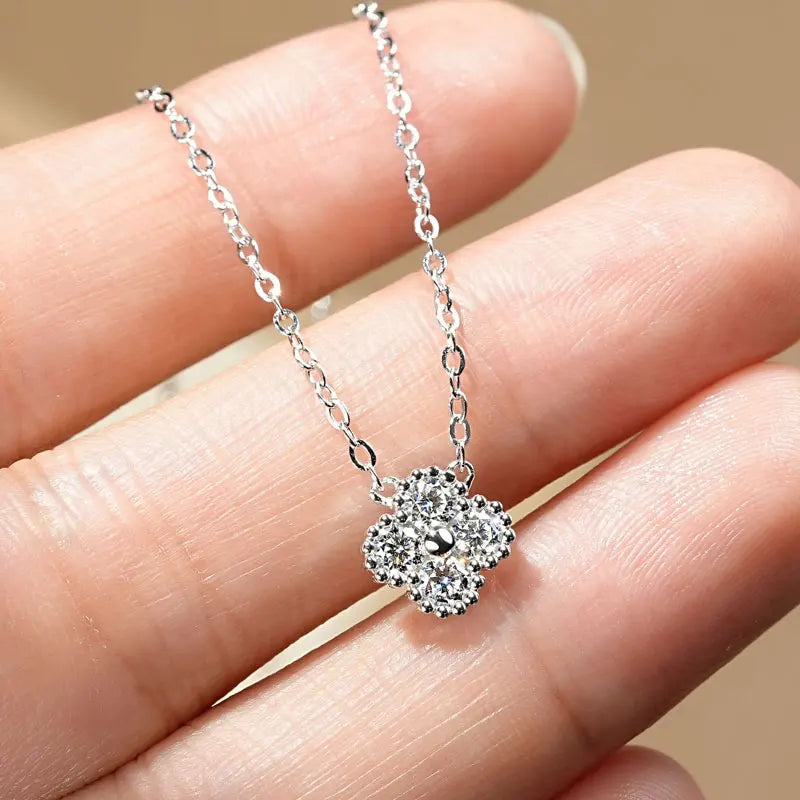 Brileon Clovelle Pendant - Brileon