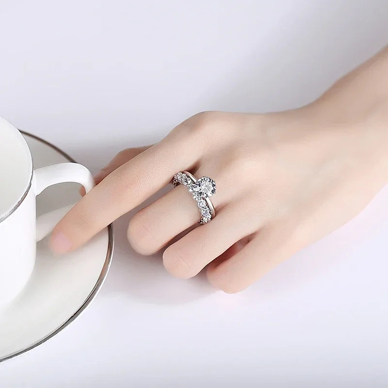 Brileon Celestara Moissanite Band - Brileon