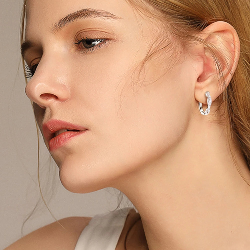 Brileon Aurelia™ Twisted Moissanite Hoop Earrings - Brileon