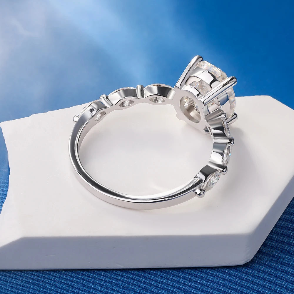 Brileon Astrielle Oval Moissanite Ring - Brileon