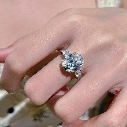 Brileon Liora 5CT Oval Trinity - Brileon
